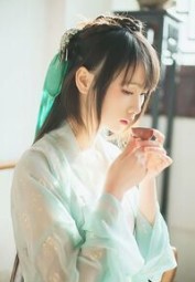 Hoàng Phi Nhất Tiếu Khuynh Thành Tuyết Tịnh Kỳ